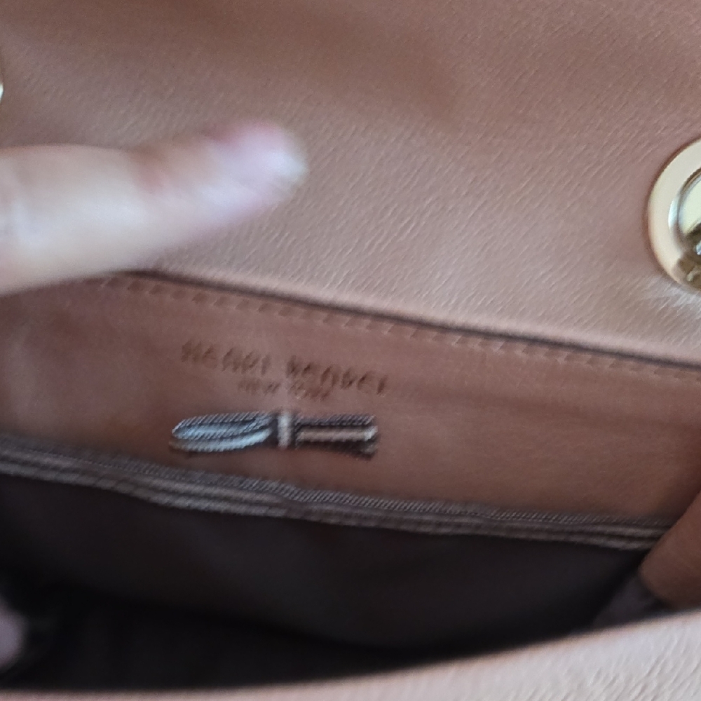 EUC Henri Bendel Elegant Pink Chain Strap Bag - Picture 11 of 13